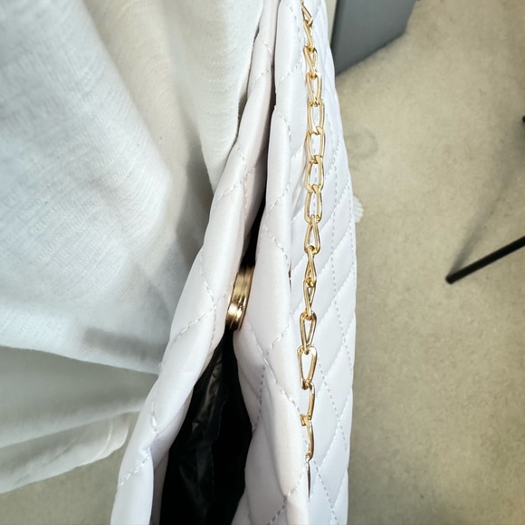 Medium Quilted White Crossbody Purse with Chain Strap - Picture 2 of 7